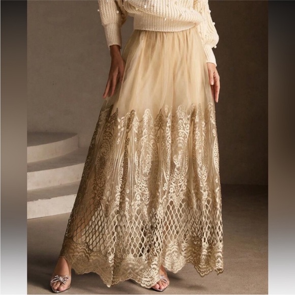 Gold lace and tulle maxi skirt women’s size medium - Picture 3 of 12